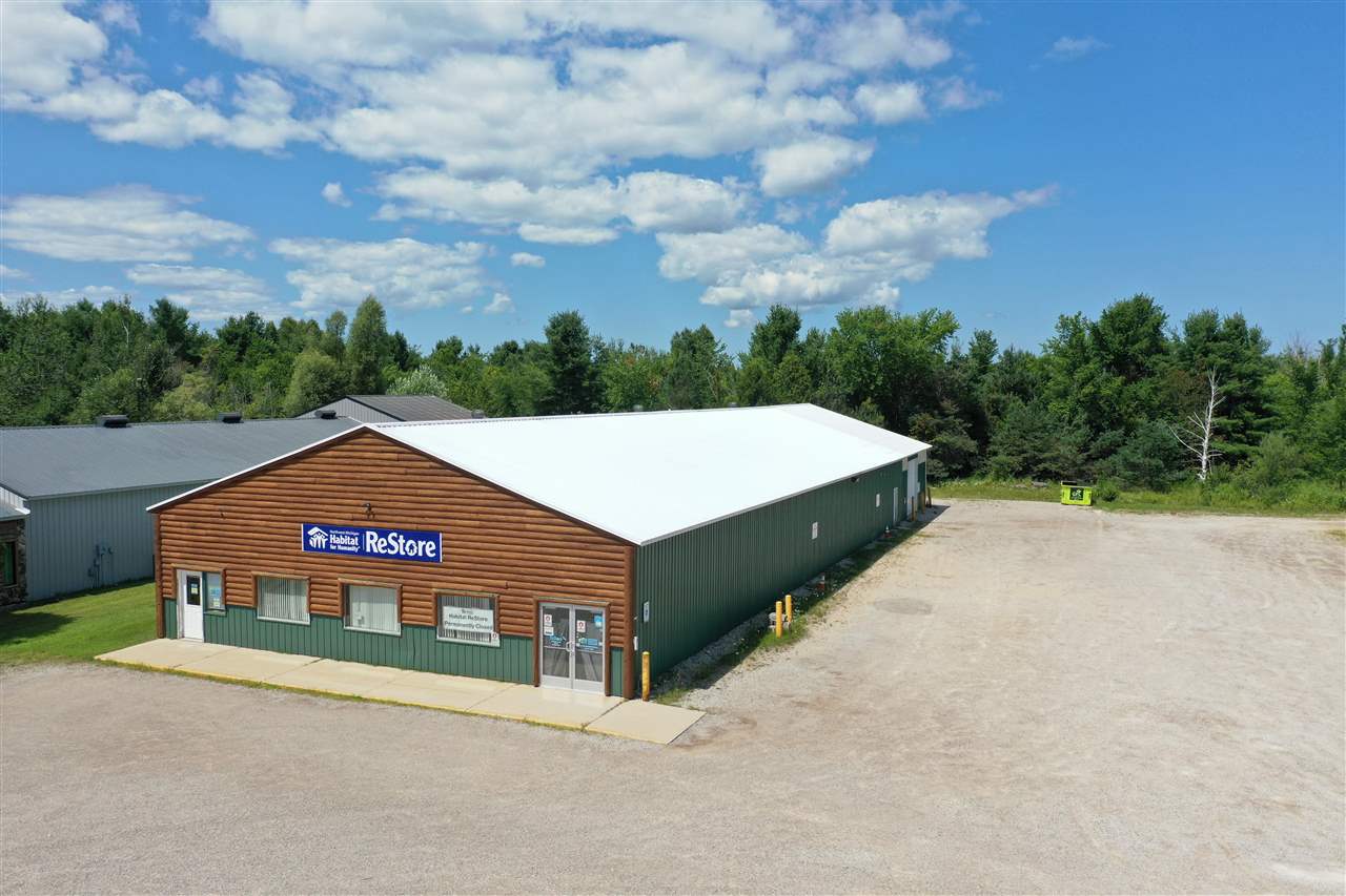 9385 N Straits Highway Cheboygan MI 49721