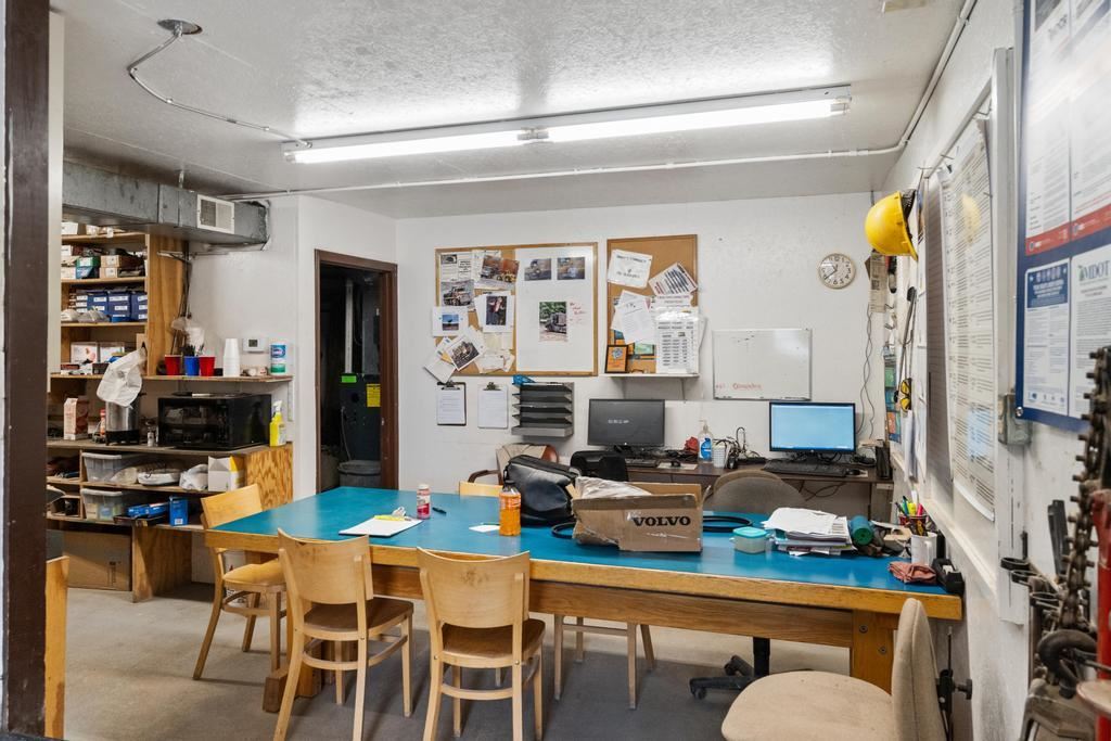 1084 Mcbride Drive Harbor Springs MI 49740