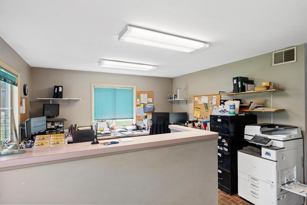 1084 Mcbride Drive Harbor Springs MI 49740