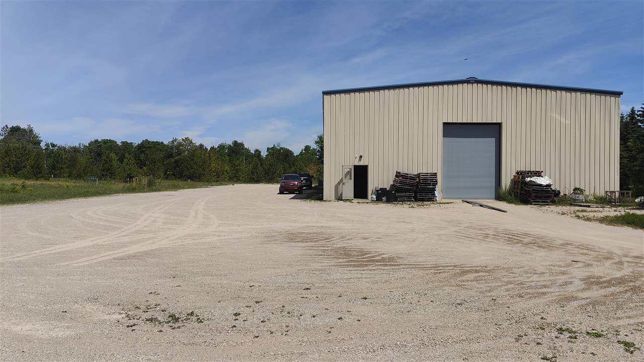05321 Block Road Charlevoix MI 49720