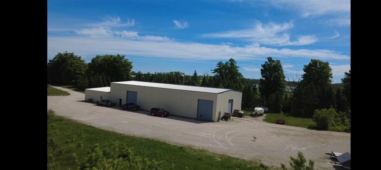 05321 Block Road Charlevoix MI 49720