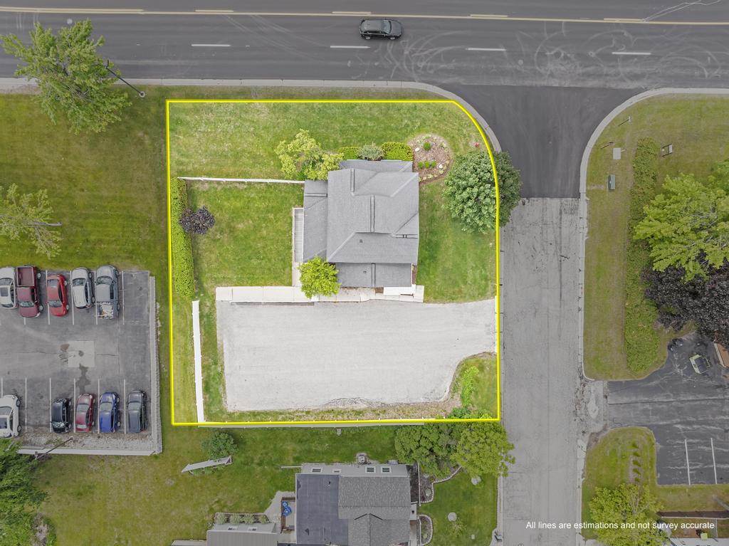 1003 Spring Street Petoskey MI 49770