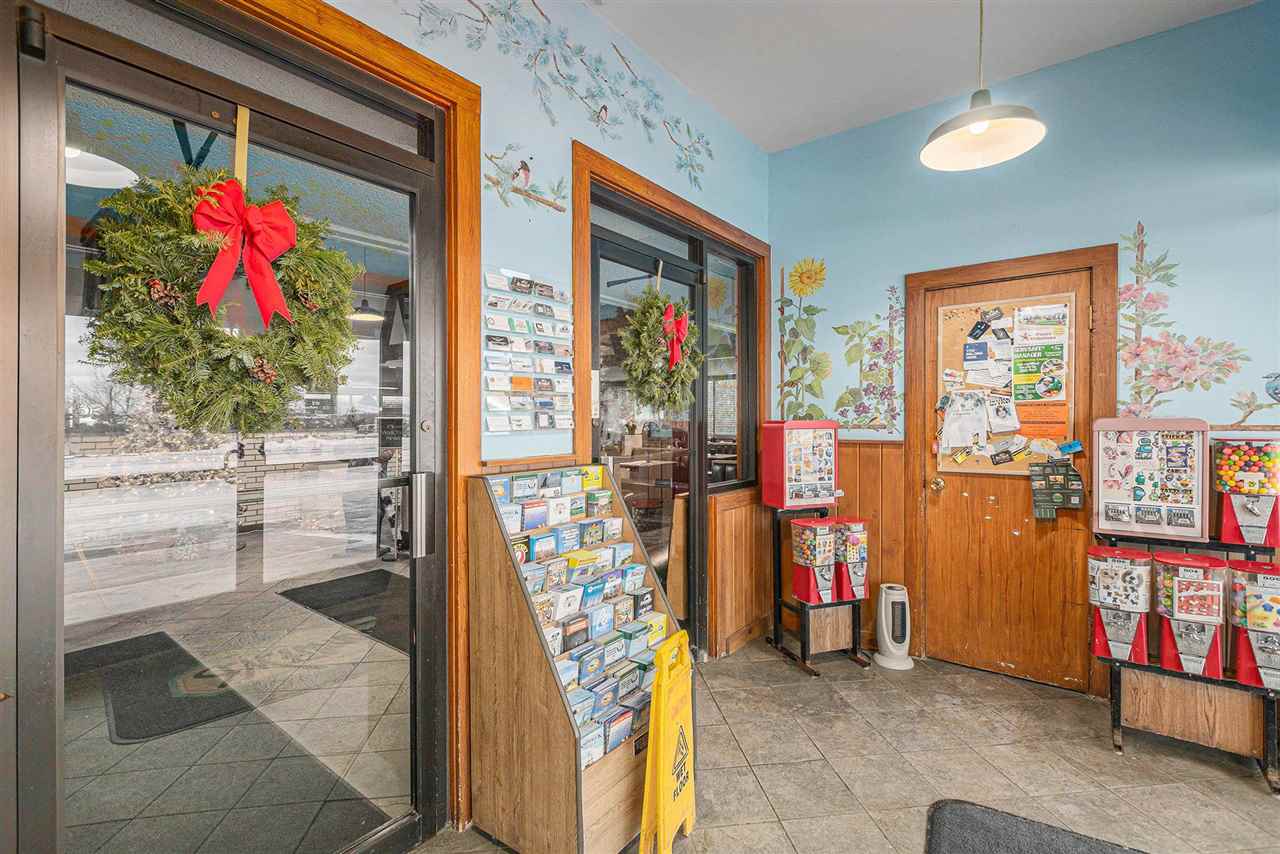 906 Spring Street Petoskey MI 49770