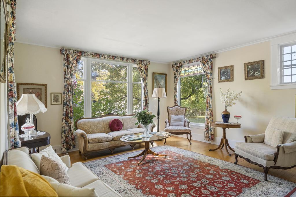 113 Michigan Avenue Charlevoix MI 49720