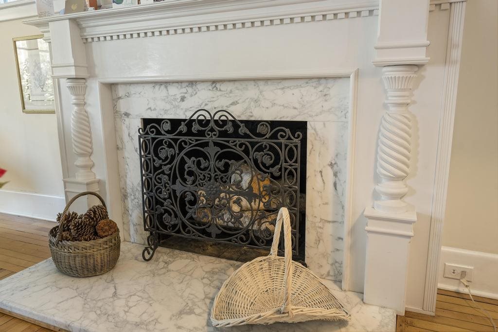 113 Michigan Avenue Charlevoix MI 49720