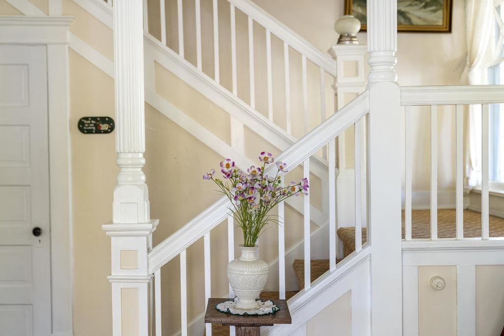 113 Michigan Avenue Charlevoix MI 49720