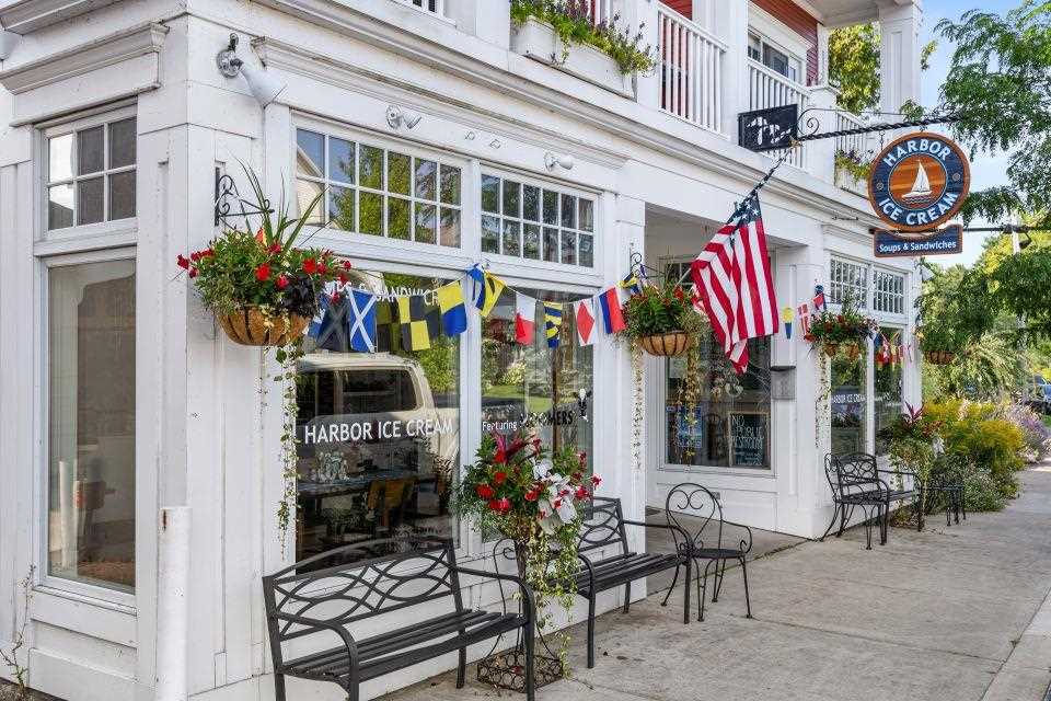117 W Main Street Harbor Springs MI 49740