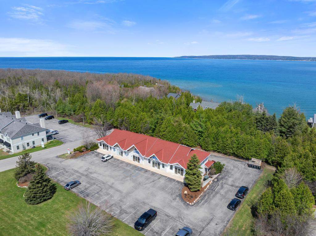 2780 Charlevoix Avenue Petoskey MI 49770