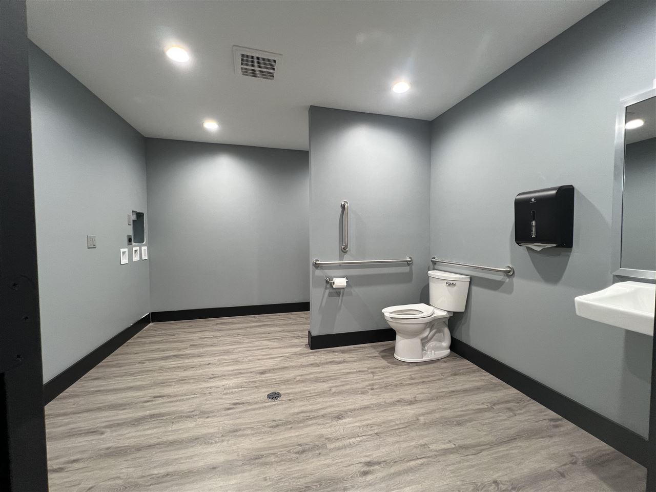 8932 Moeller Harbor Springs MI 49740