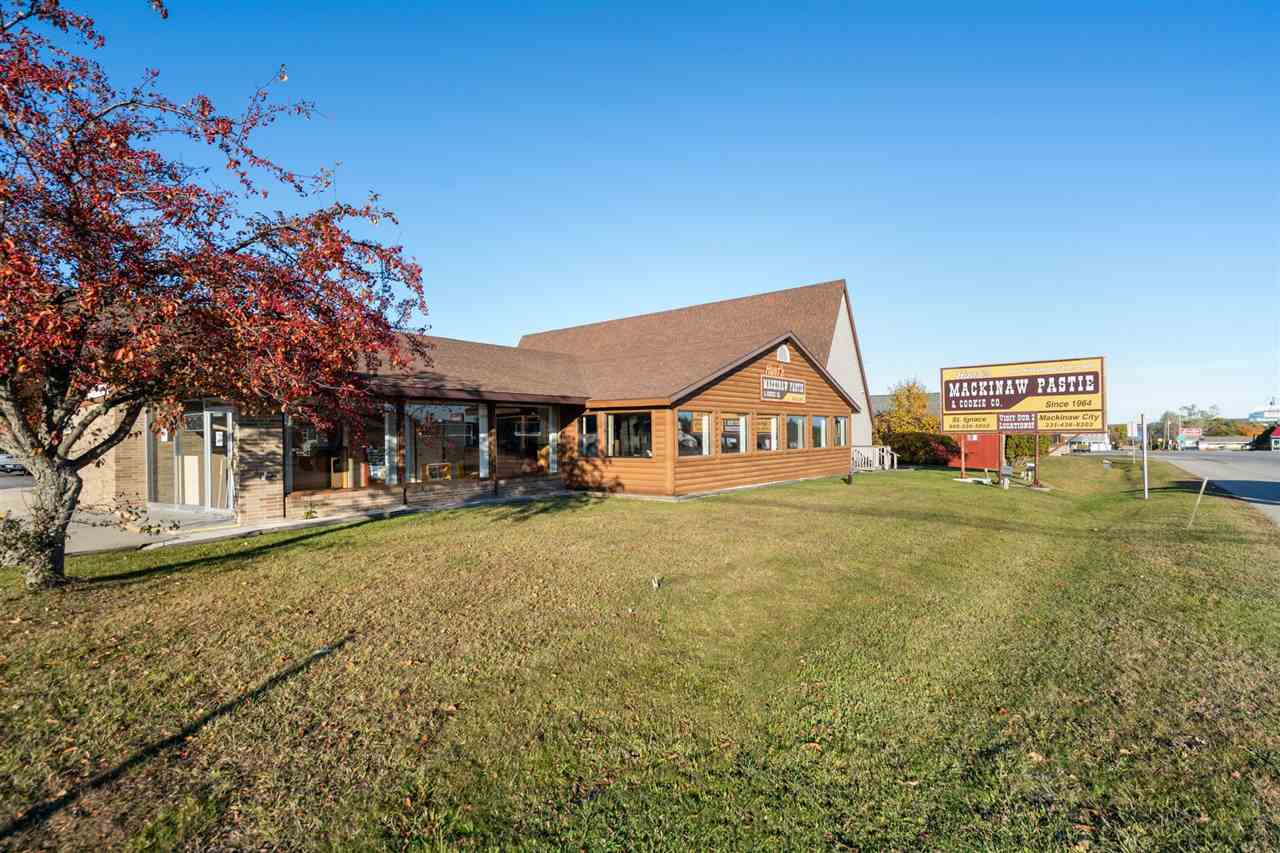 698 Us 2 St. Ignace MI 49781