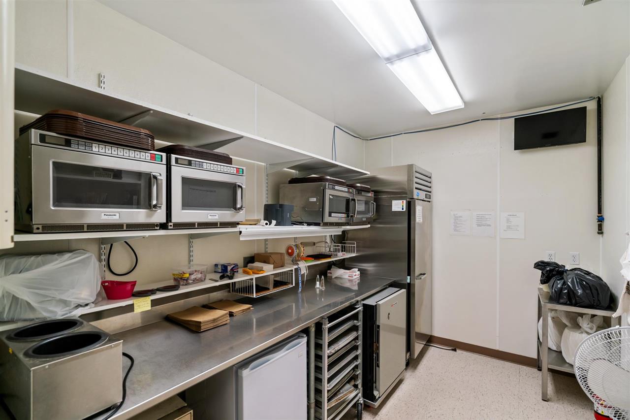 698 Us 2 St. Ignace MI 49781