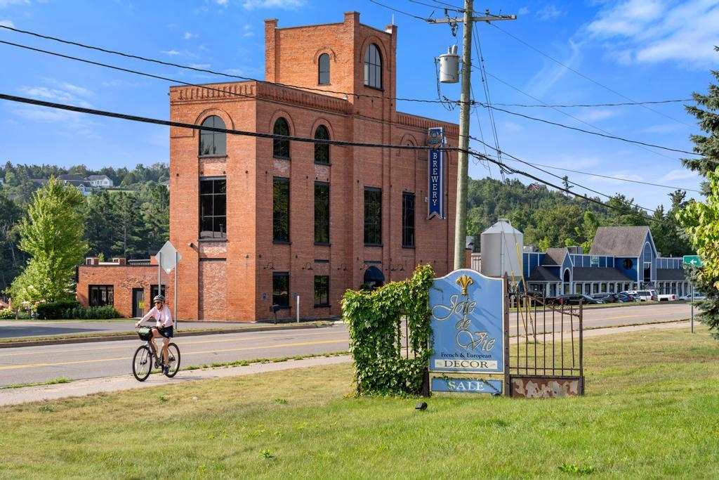 1901 Harbor-petoskey Road Petoskey MI 49740