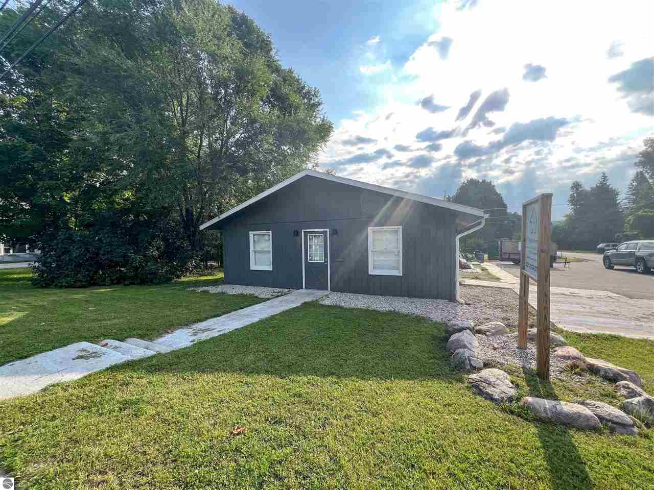 2134 S Main Street Central Lake MI 49612