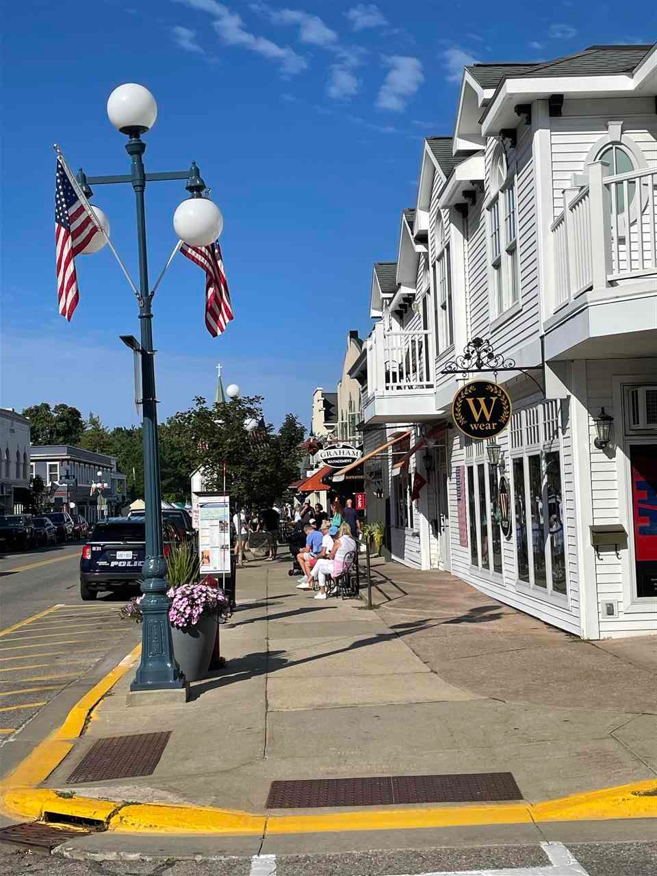 175 E Main Street Harbor Springs MI 49740