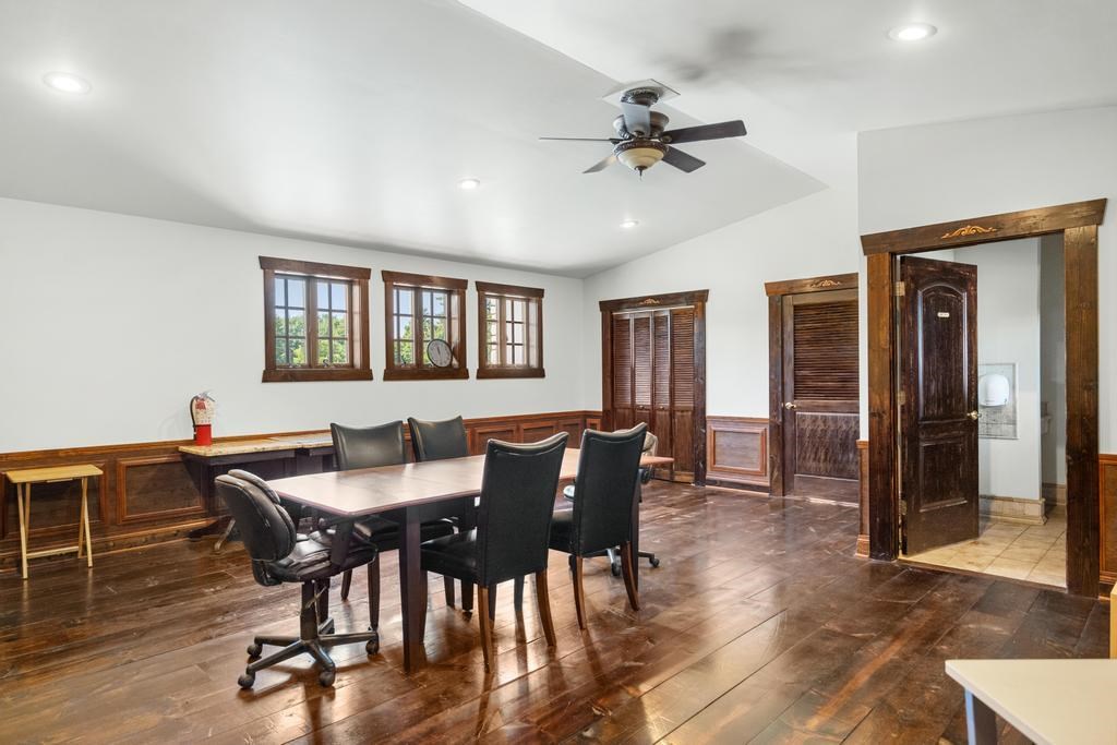 6352 N Lake Shore Drive Harbor Springs MI 49740