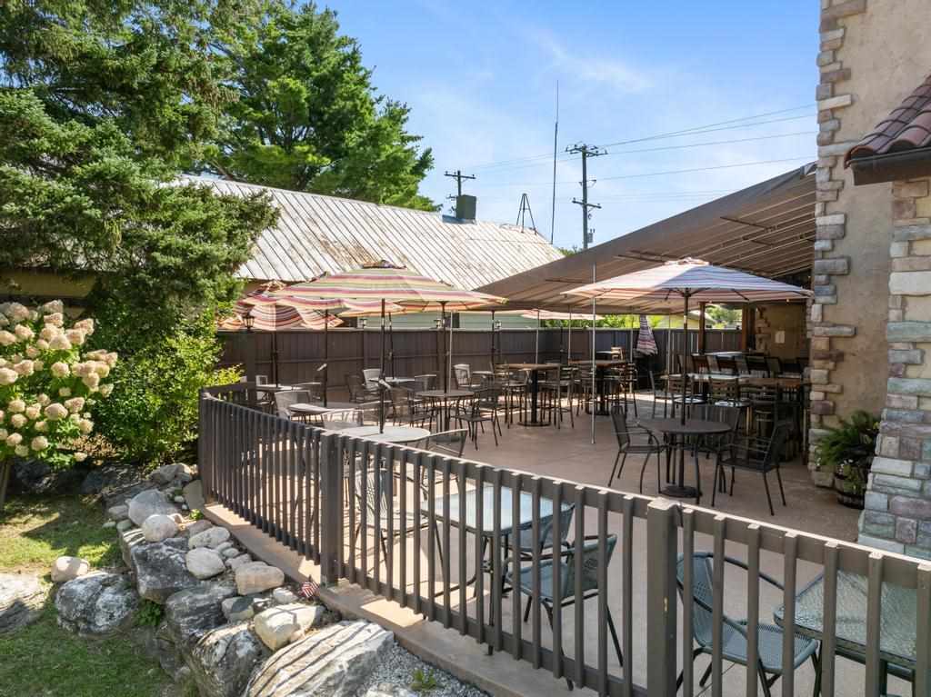 6352 N Lake Shore Drive Harbor Springs MI 49740