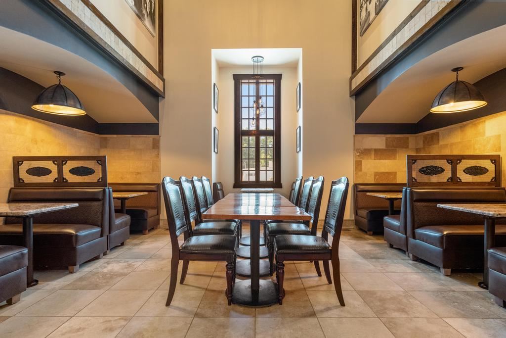 6352 N Lake Shore Drive Harbor Springs MI 49740