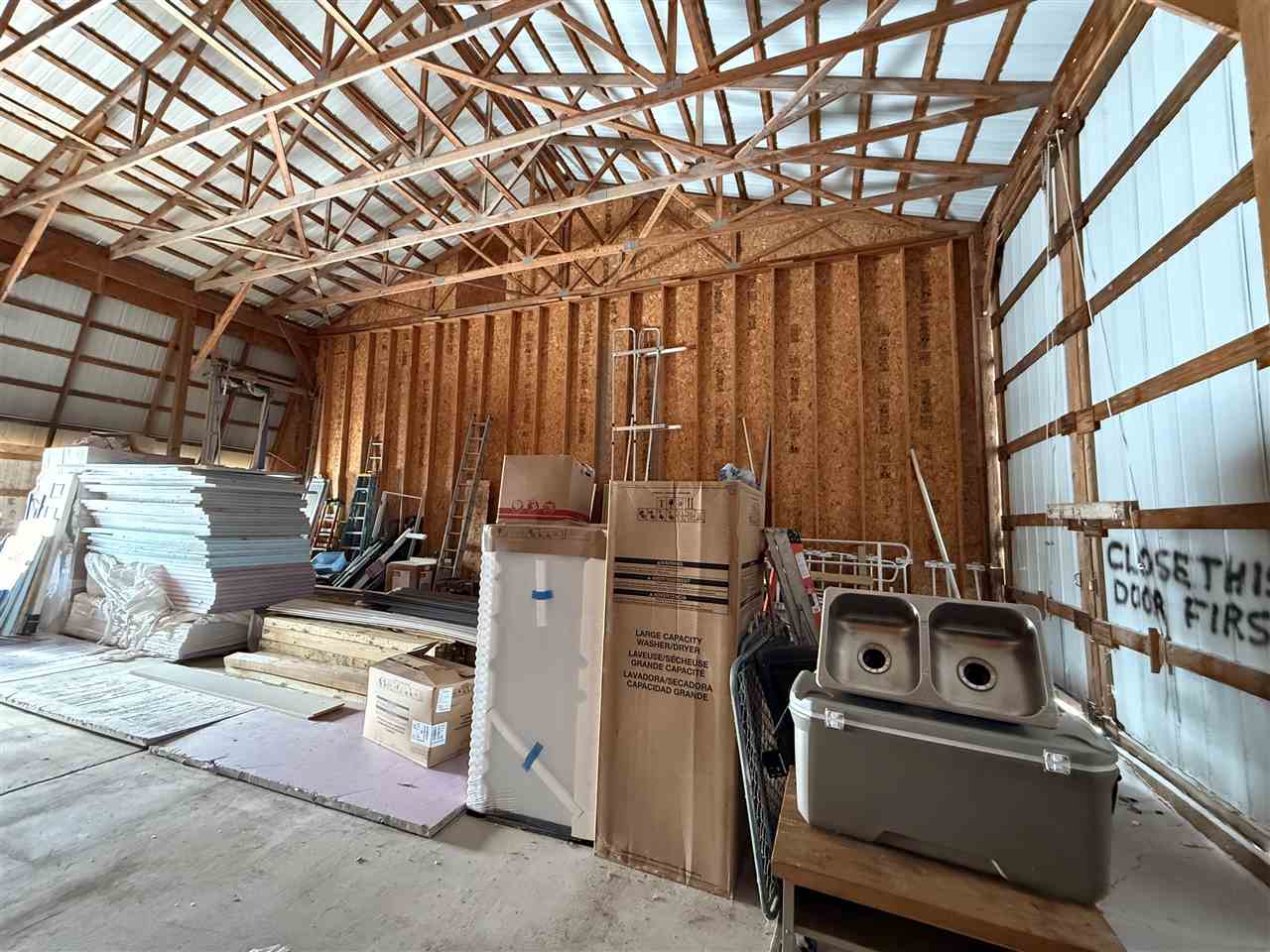 1605 E State Cheboygan MI 49721