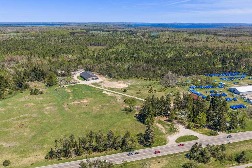 3765 3765 S Us 31 Highway Brutus MI 49716