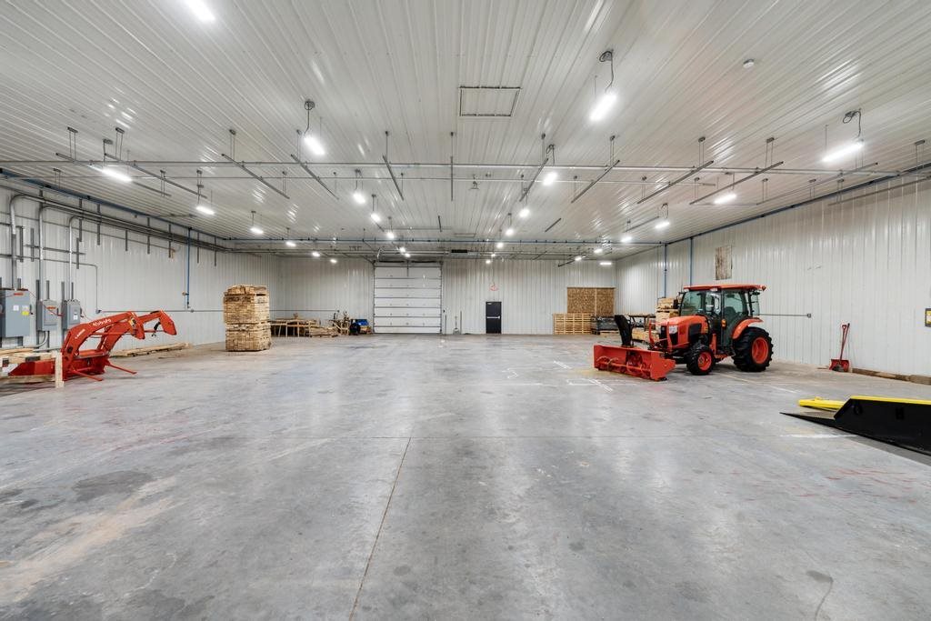 3765 3765 S Us 31 Highway Brutus MI 49716