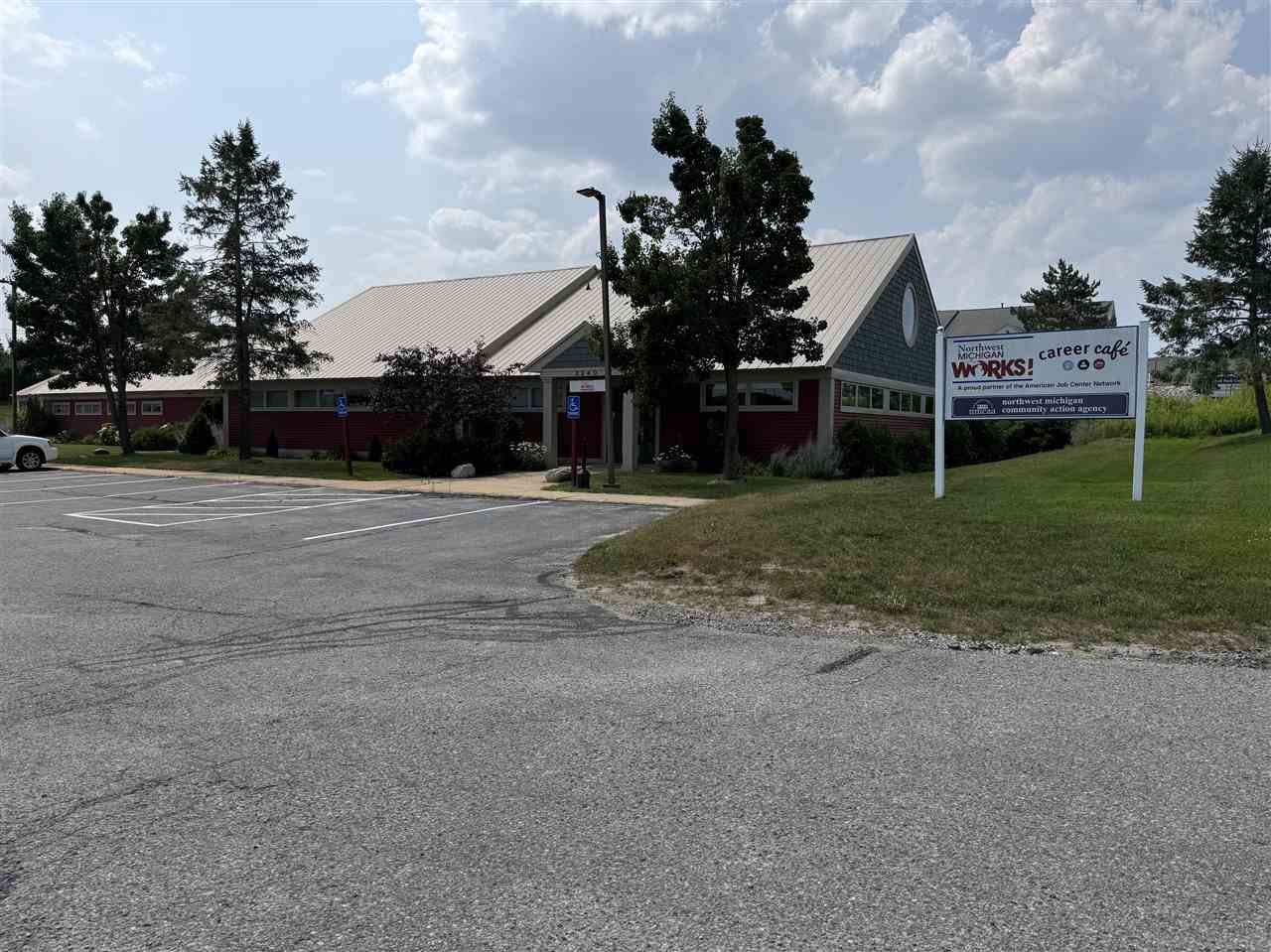 2240 Mitchell Park Drive Petoskey MI 49770