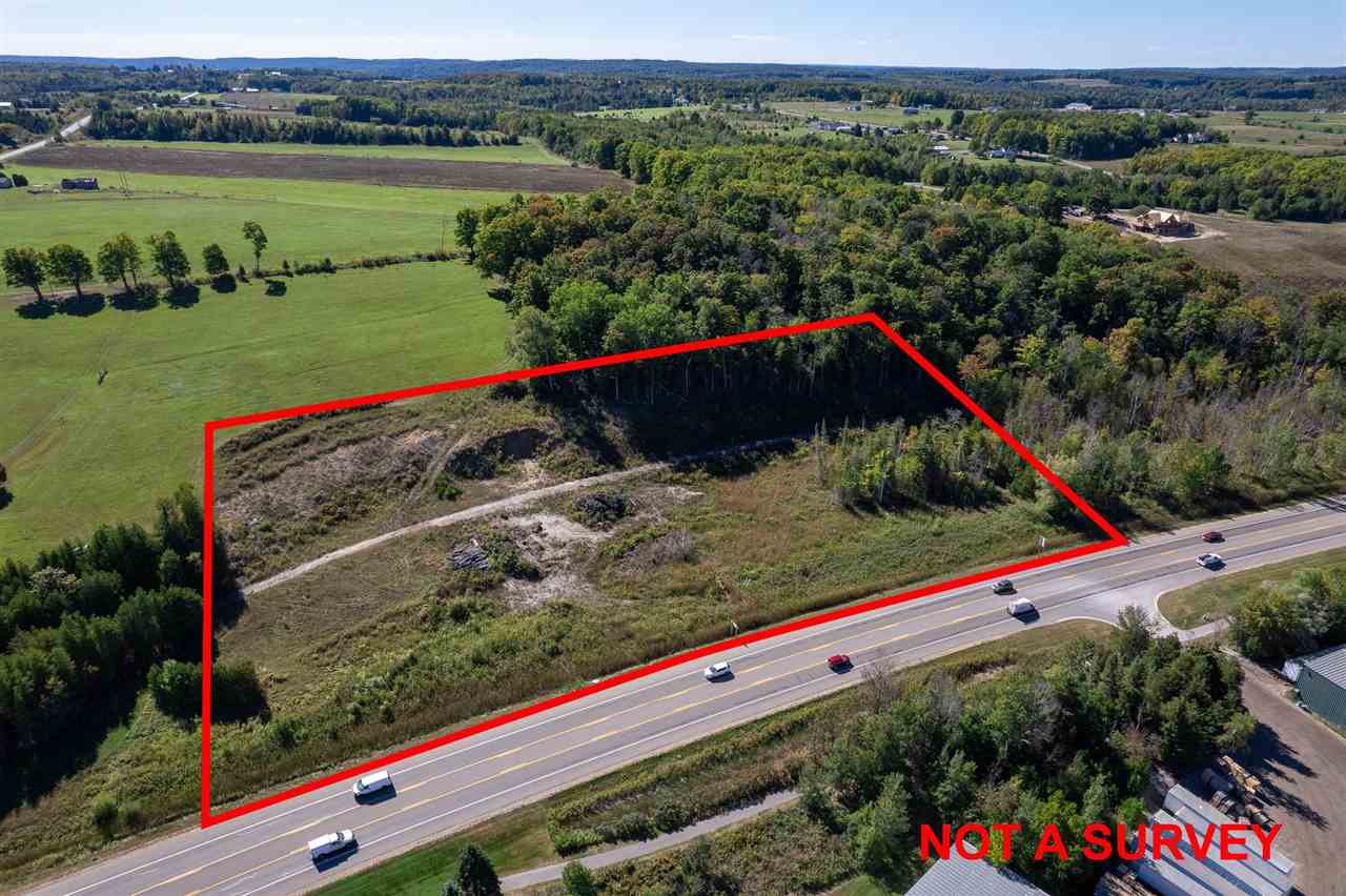 4367 Charlevoix Avenue Petoskey MI 49770