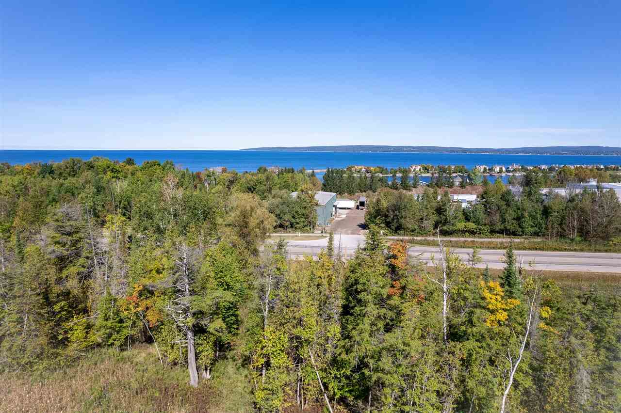 4367 Charlevoix Avenue Petoskey MI 49770