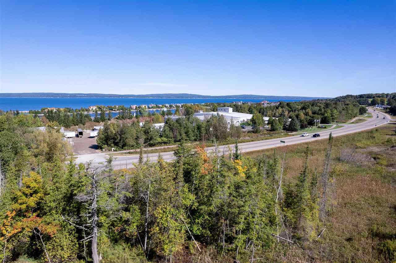 4367 Charlevoix Avenue Petoskey MI 49770