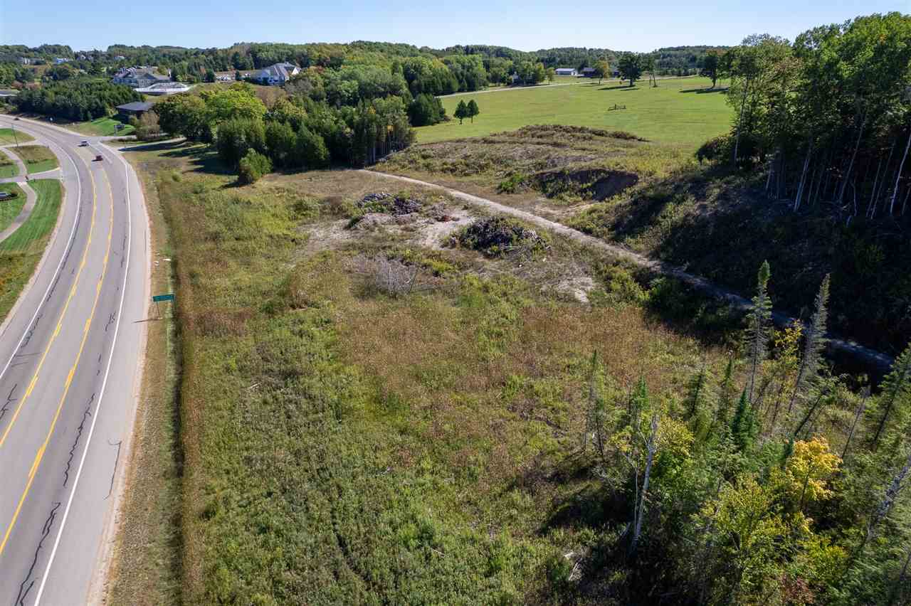 4367 Charlevoix Avenue Petoskey MI 49770