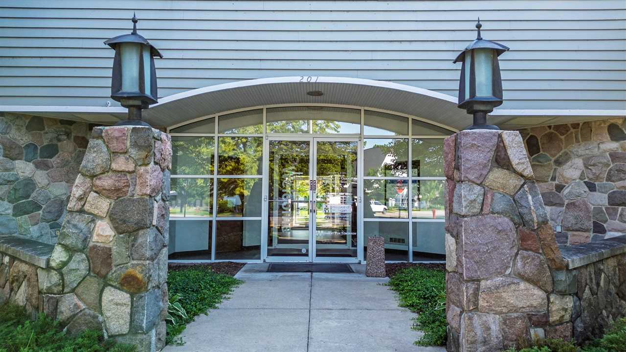 201 State Street Charlevoix MI 49720-0000