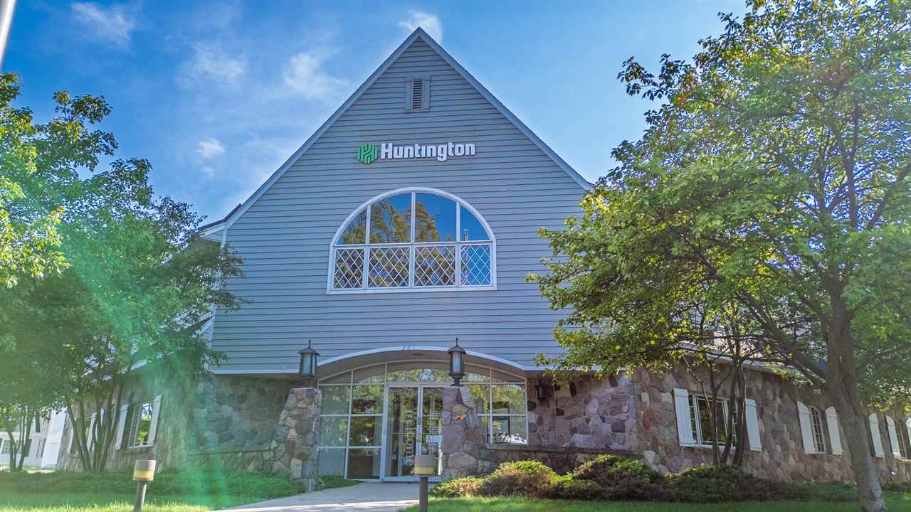 201 State Street Charlevoix MI 49720-0000