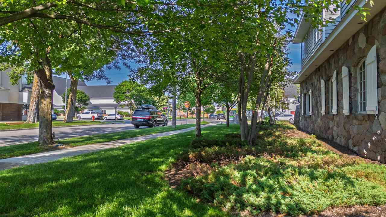 201 State Street Charlevoix MI 49720-0000