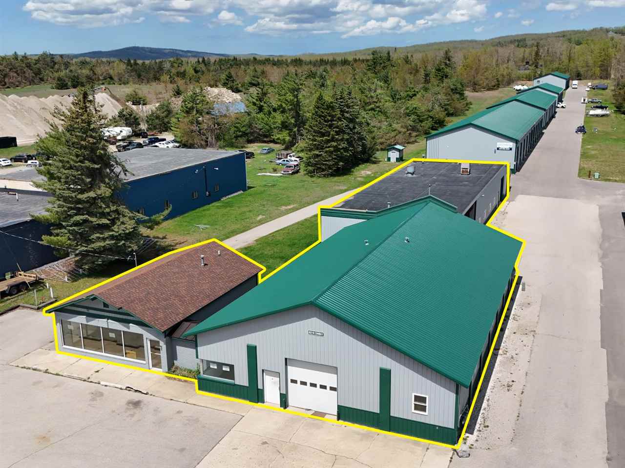 821 W Conway Road Harbor Springs MI 49740