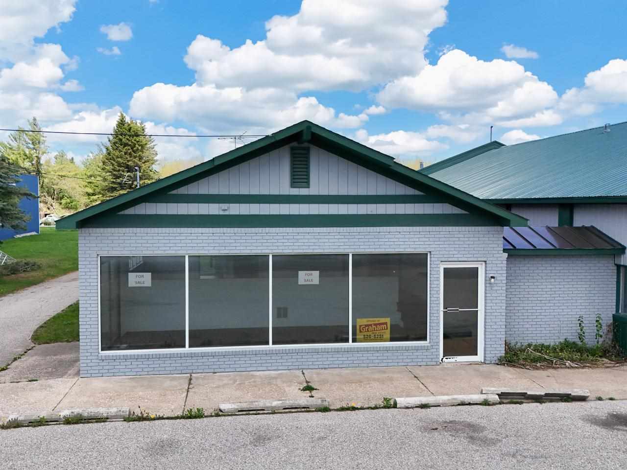 821 W Conway Road Harbor Springs MI 49740