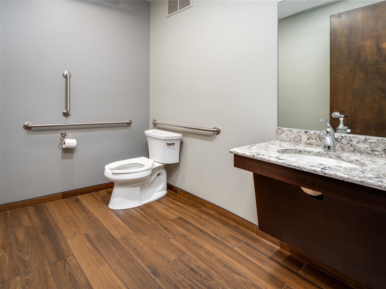 422 E Mitchell Petoskey MI 49770