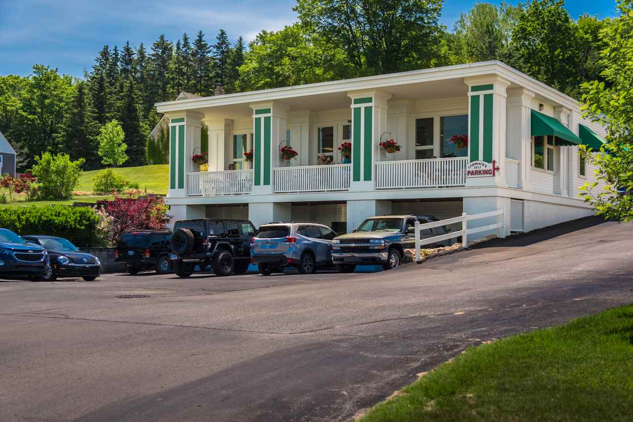 2569 Charlevoix Avenue Petoskey MI 49770