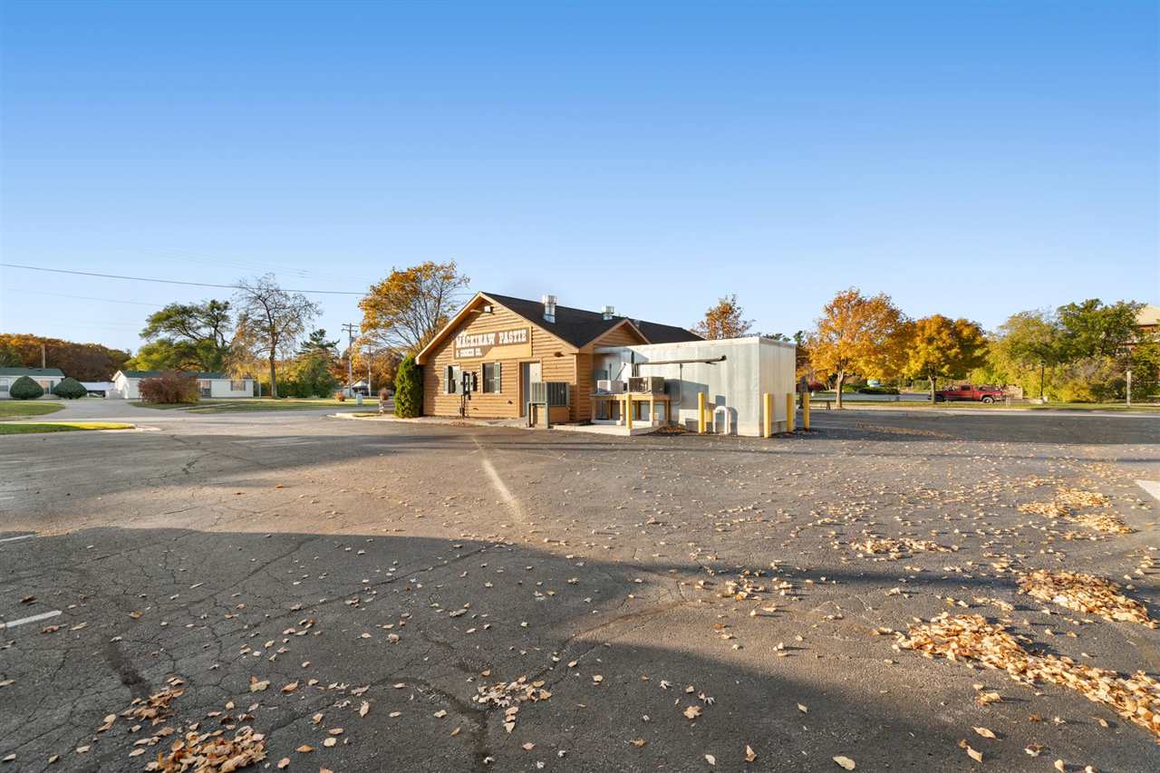 117 W Jamet Street Mackinaw City MI 49701