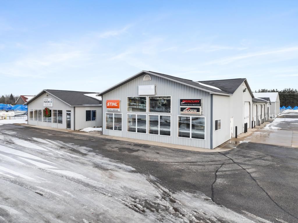 3859 Us-31 Brutus MI 49716