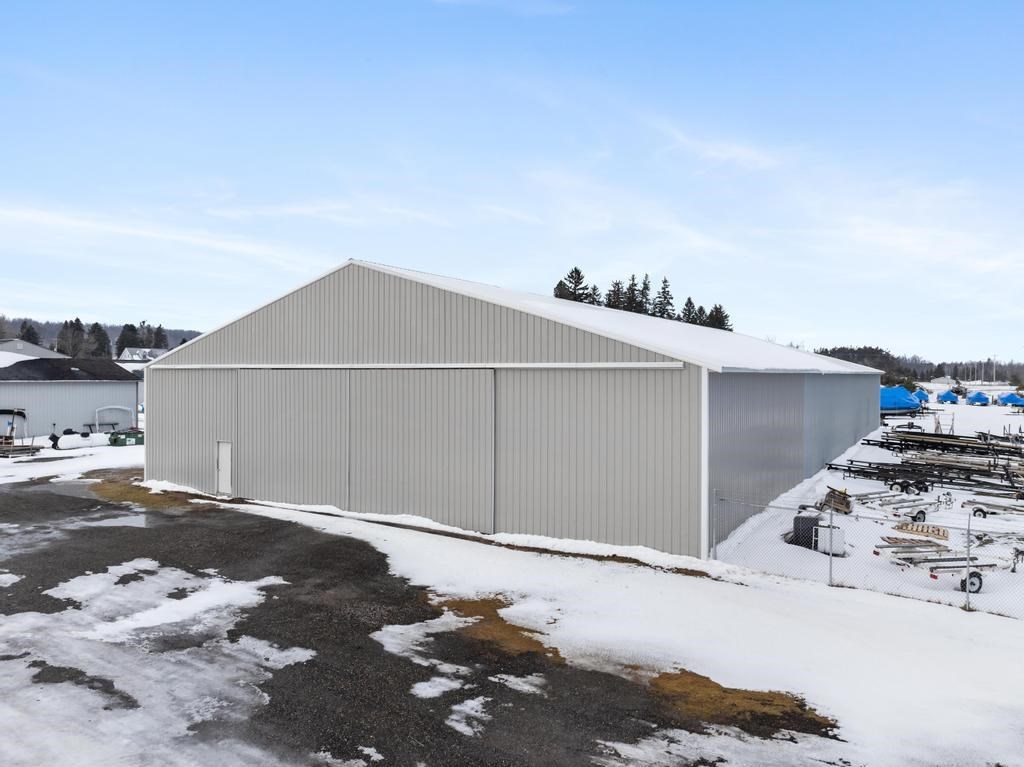 3859 Us-31 Brutus MI 49716