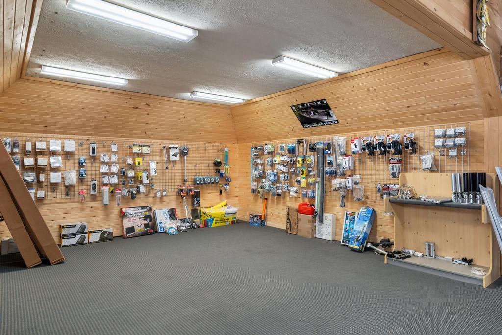 3859 Us-31 Brutus MI 49716