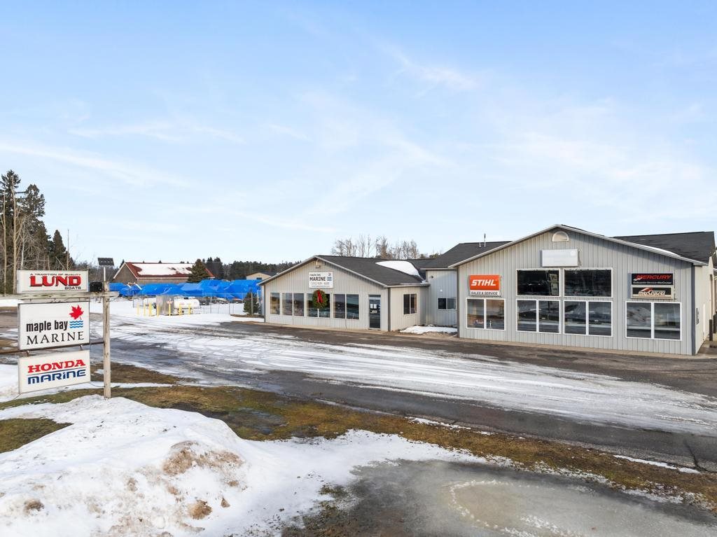 3859 Us-31 Brutus MI 49716