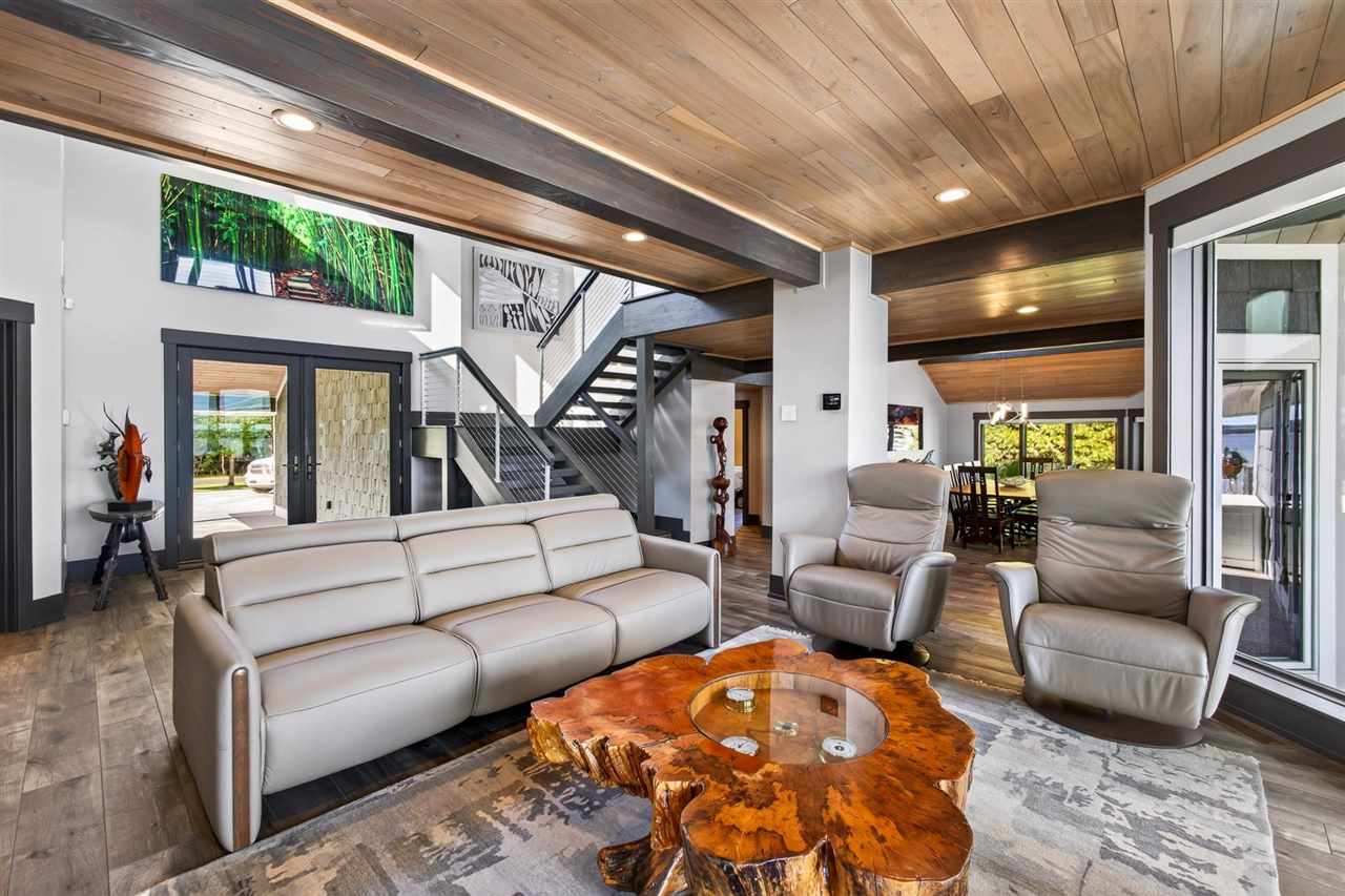 6140 Pine Lake Club Drive Charlevoix MI 49720
