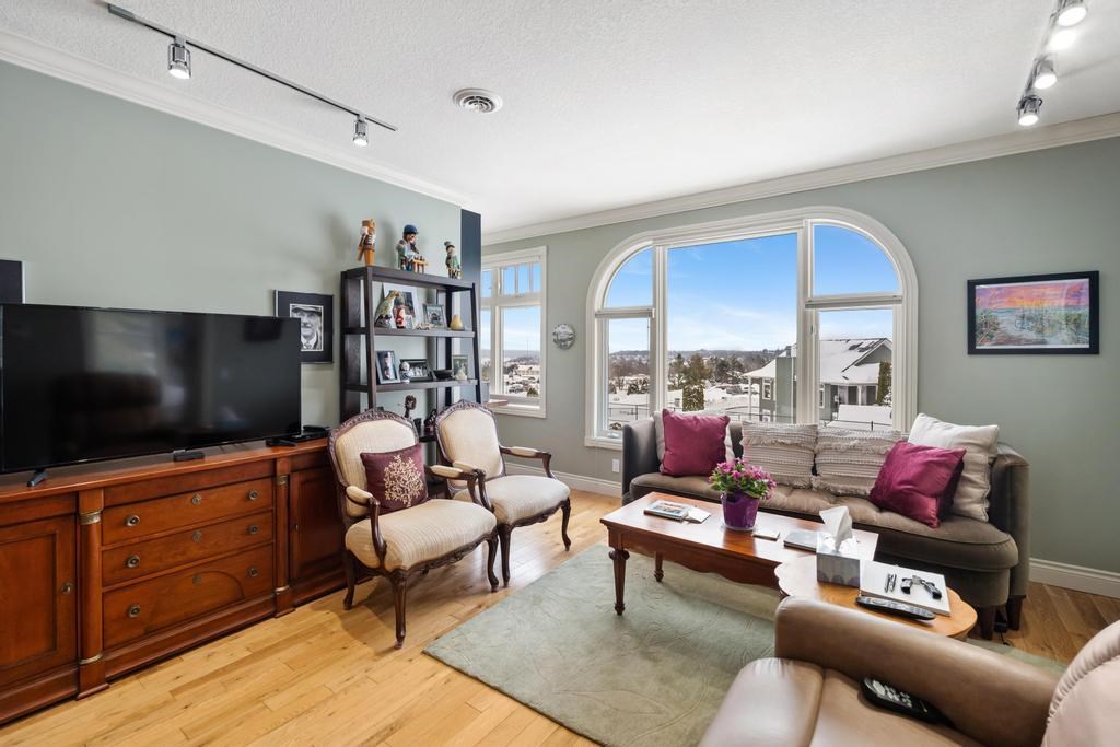 810 Harbor Watch Drive Petoskey MI 49770