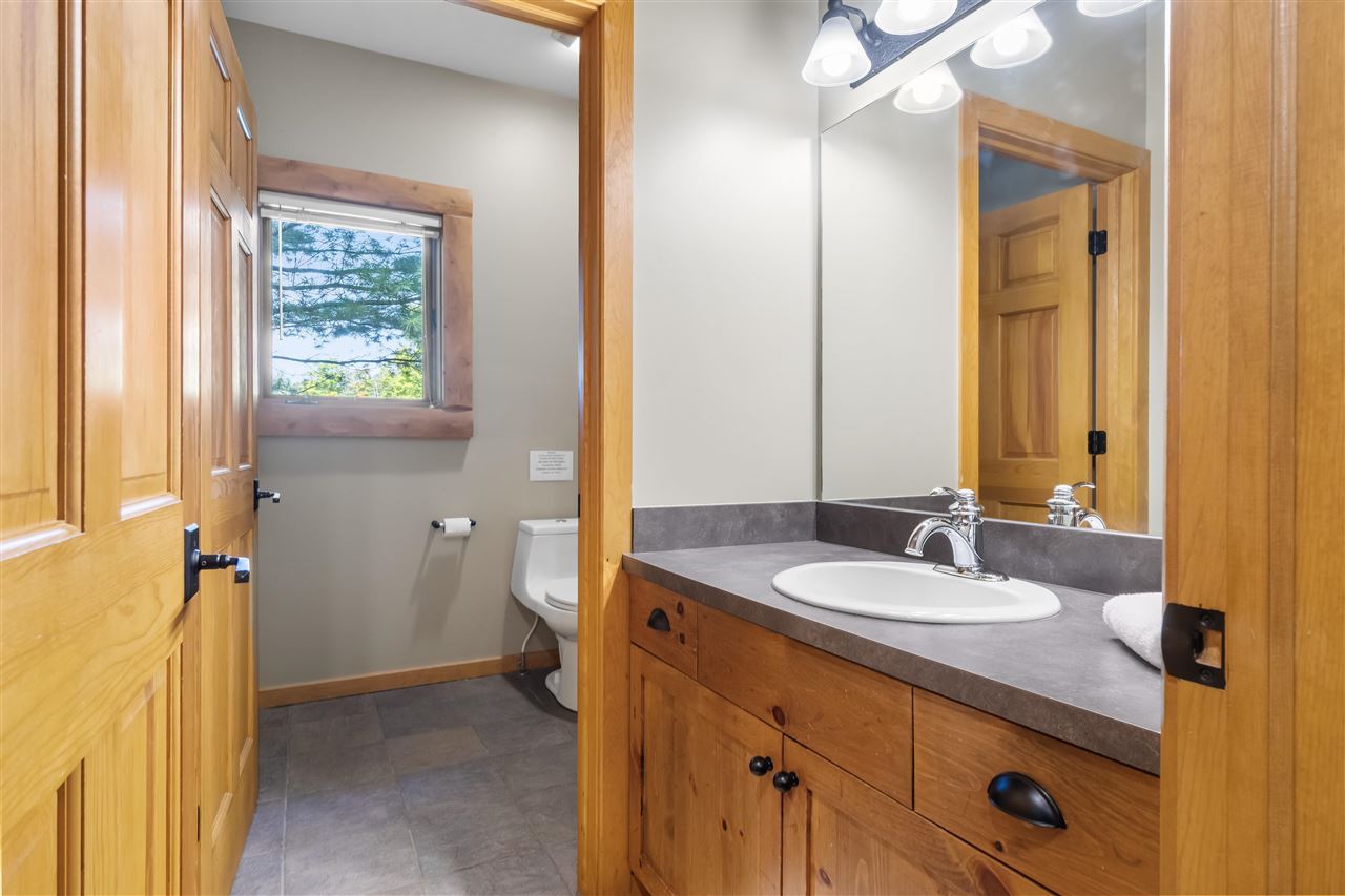 886 Cabin Drive Boyne City MI 49712