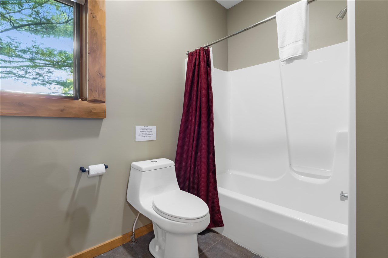 886 Cabin Drive Boyne City MI 49712