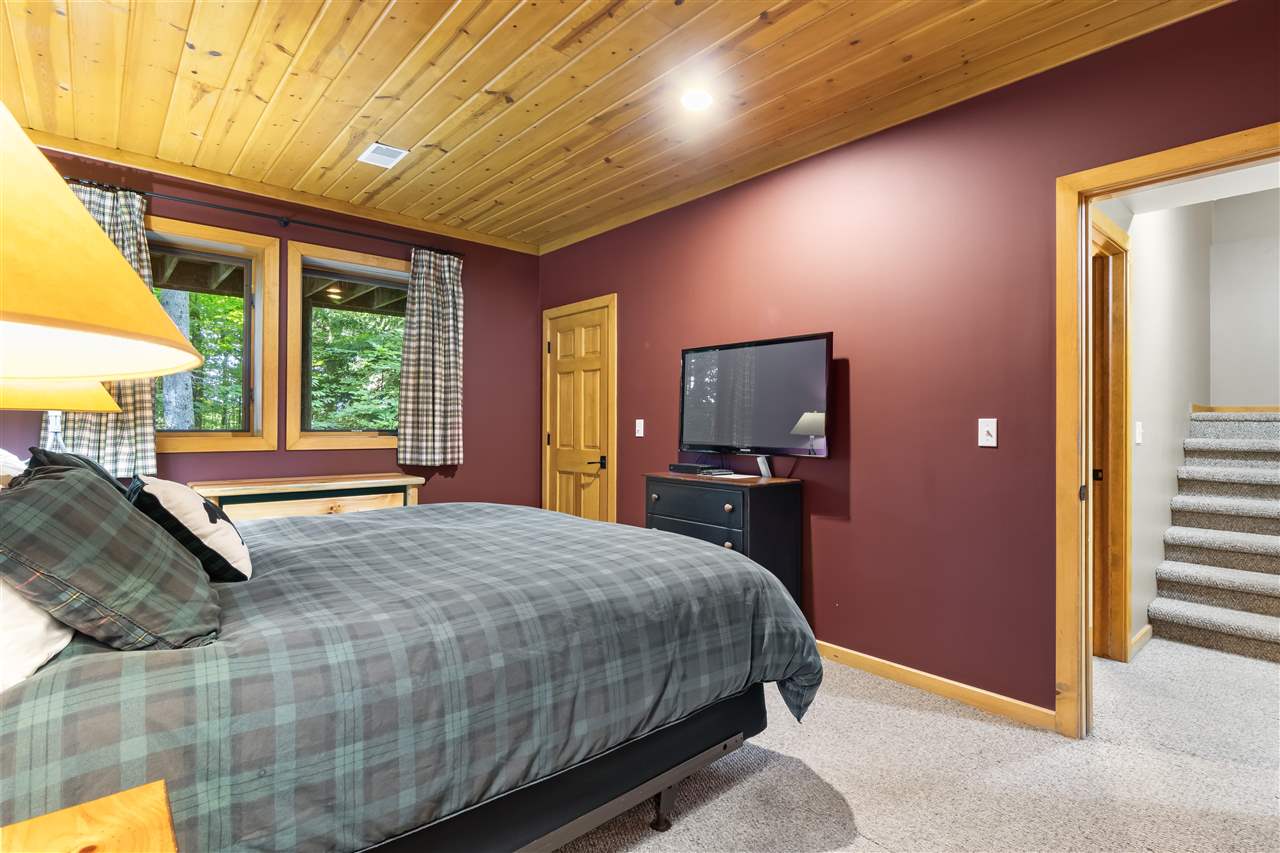 886 Cabin Drive Boyne City MI 49712