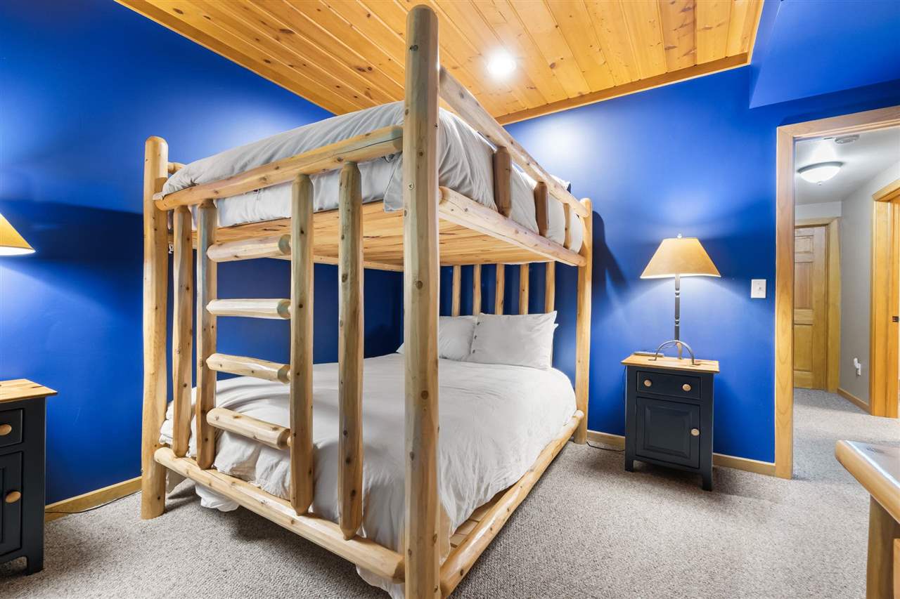 886 Cabin Drive Boyne City MI 49712