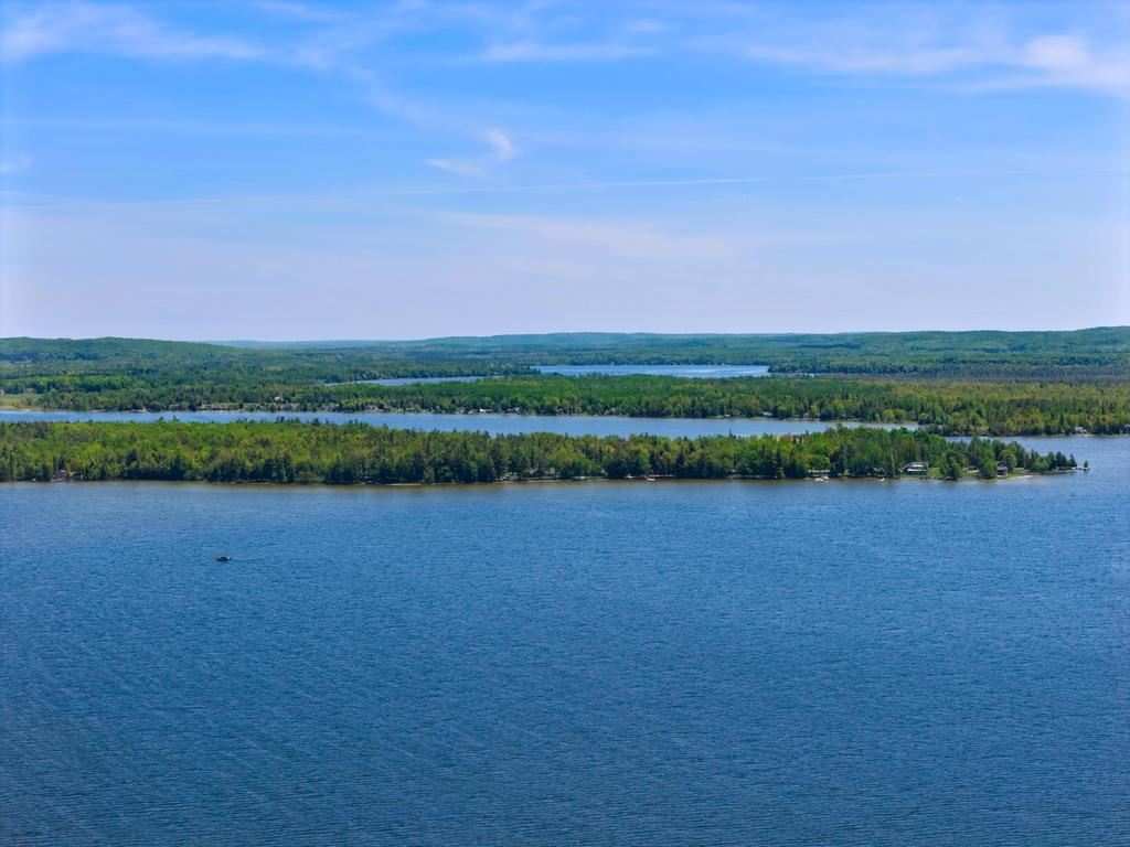 3670 Oden Road Alanson MI 49706