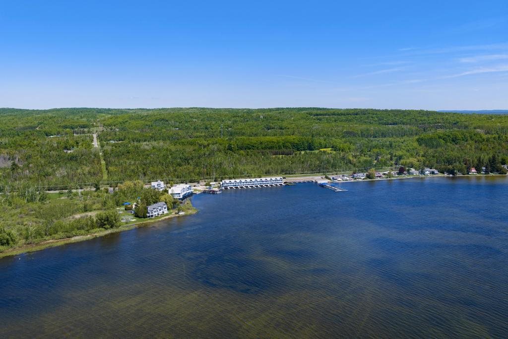 3670 Oden Road Alanson MI 49706
