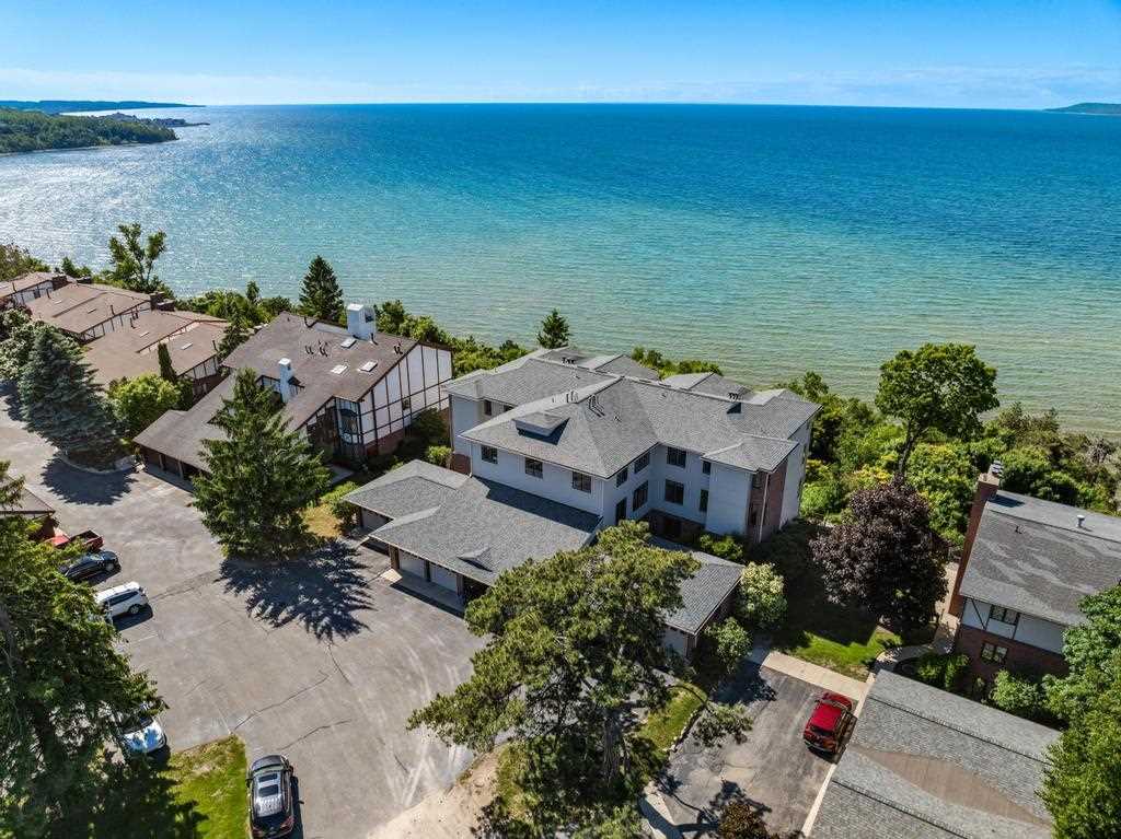 1142 Charlevoix Avenue Petoskey MI 49770